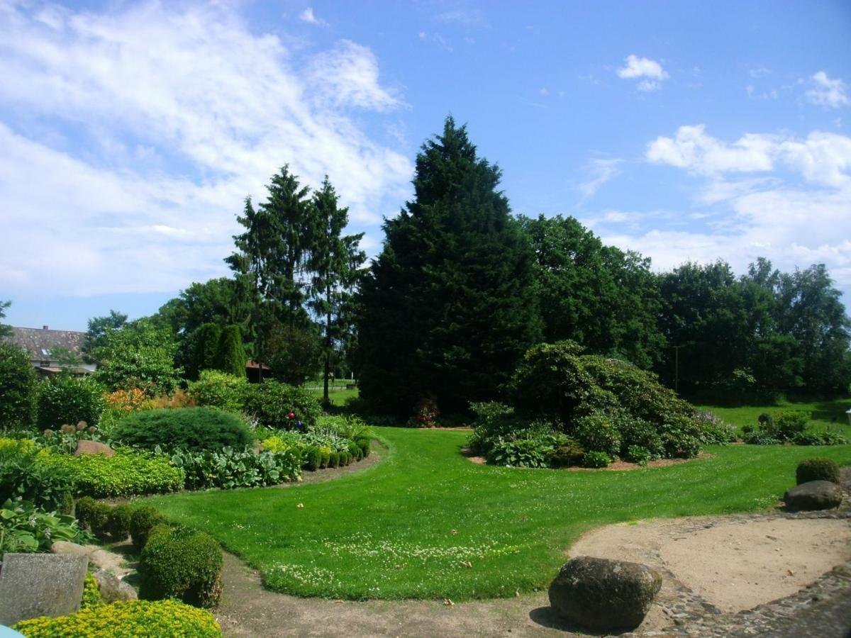 Naturhotel Hof Ehlers Bergen  Zewnętrze zdjęcie